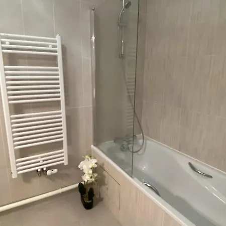Apartment Linaland - Charming Near Paris